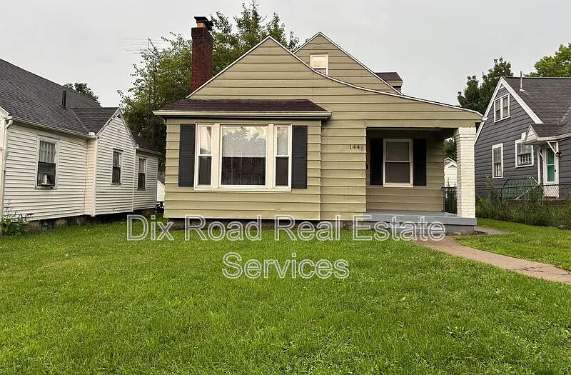 144 Niagara Ave