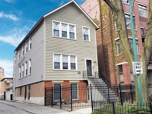 1st image of 330 W Evergreen Ave APT 1