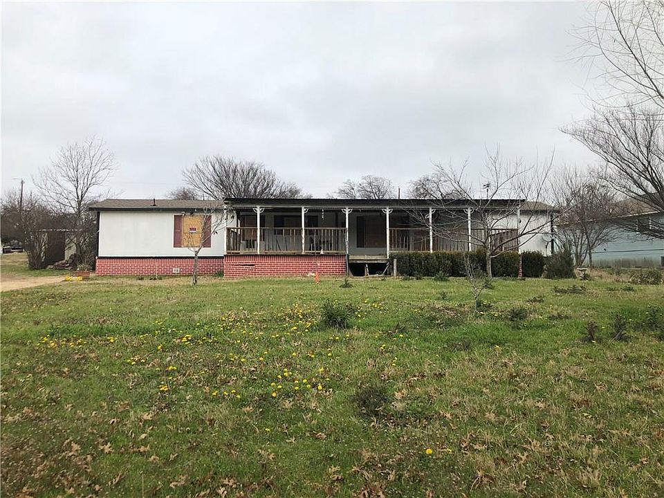 1st image of 75 Rocky Dr