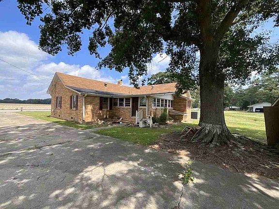 2nd image of 1018 Porter Rd