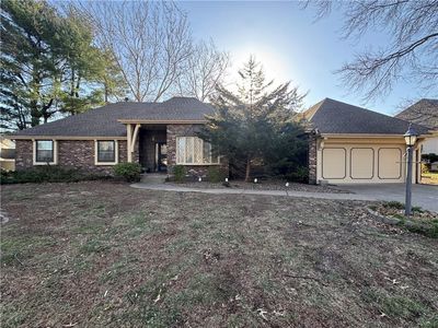1208 NW Fairway Cir, Blue Springs, MO, 64014
