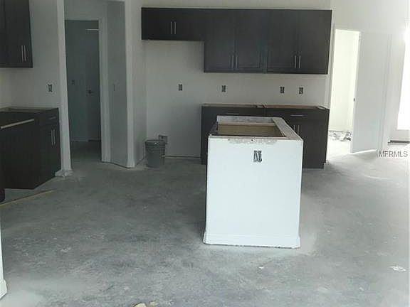 3rd image of 10188 Willmington Blvd