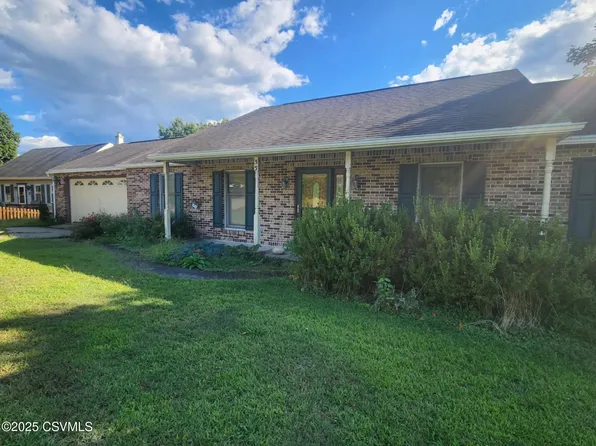 35 Elliott Dr, Northumberland, PA 17857