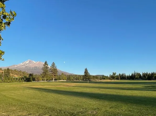 6014 Country Club Dr #104, Weed, CA 96094