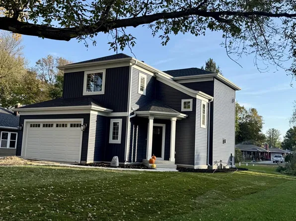 N55W37045 Lisbon ROAD, Oconomowoc, WI 53066
