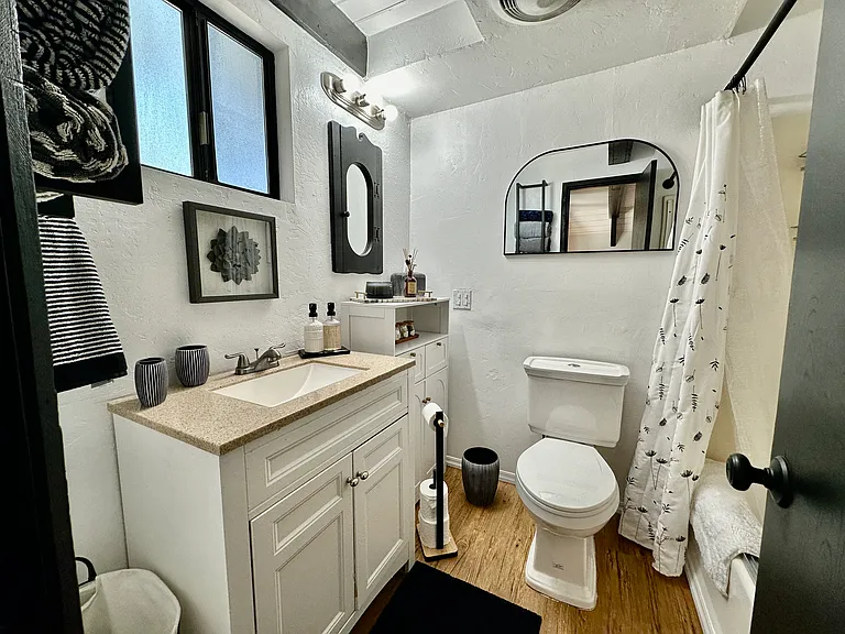 25245 Rosaline Rd — Photo 19