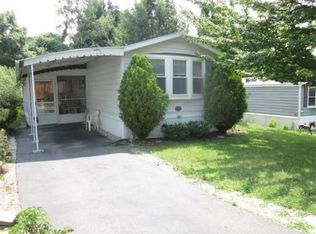 177 Juniper Ave, Sturbridge, MA 01566