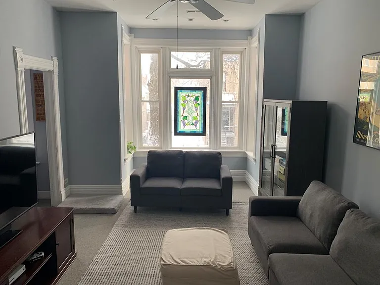 1118 N Mozart St #2 — Photo 3