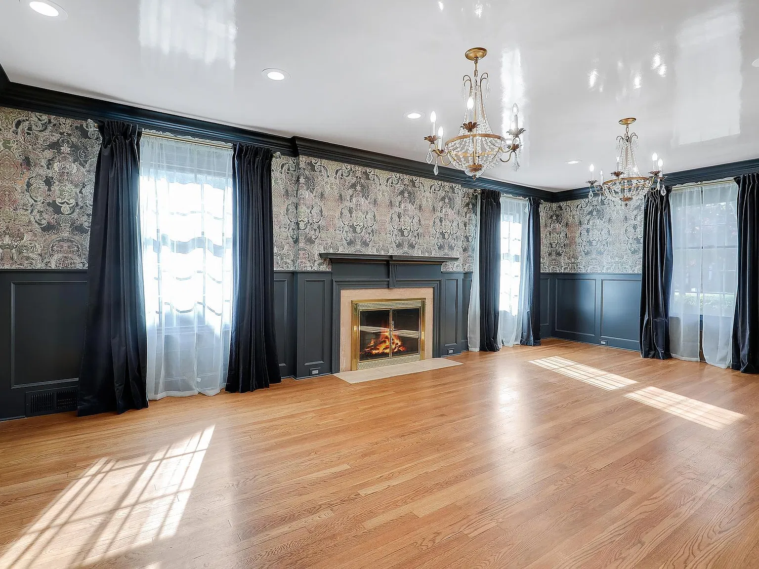5 bed, 5.5 bath, 4131 sqft, $6,000 — Photo 3