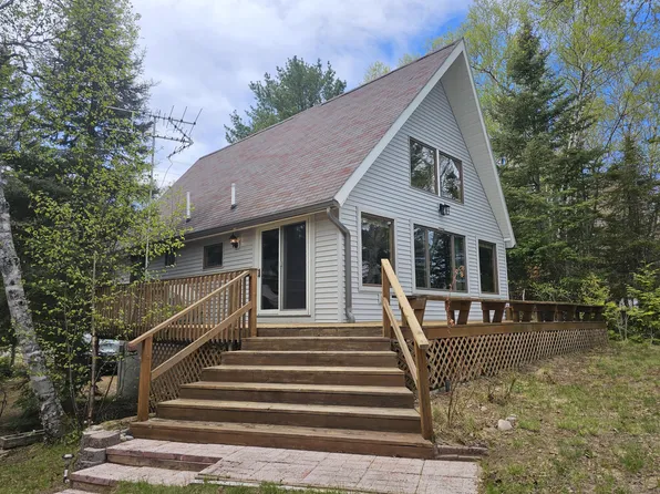 12778 W Lakeshore Dr, Brimley, MI 49715