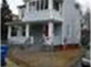 60 James St, Springfield, MA 01105