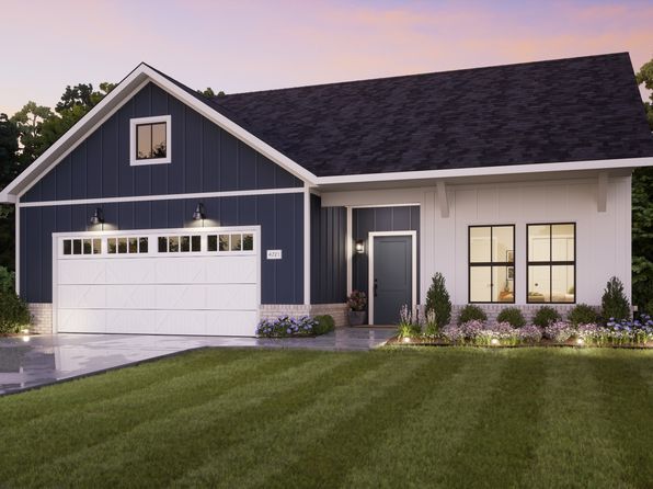 Promenade Plan, The Courtyards at Redbud Lane