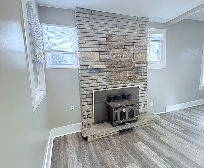 172 S Franklin St — Photo 7