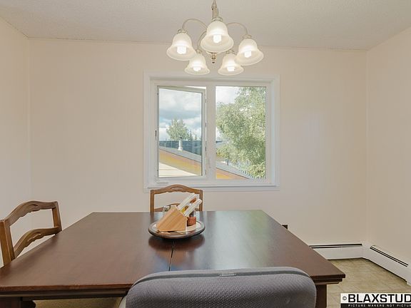 5th image of 1658 Bridgewater Dr