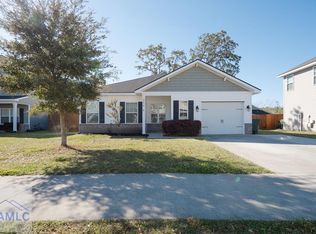 396 Alcott Cir, Hinesville, GA 31313
