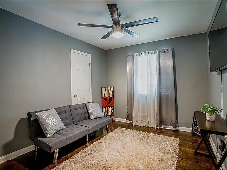 3052 Browns Mill Rd SE — Photo 20