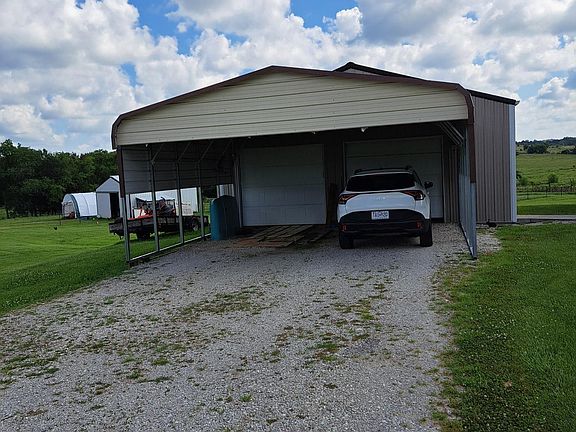 4th image of 25674 Highway T