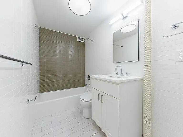 245 E 80th St #10BC — Photo 7
