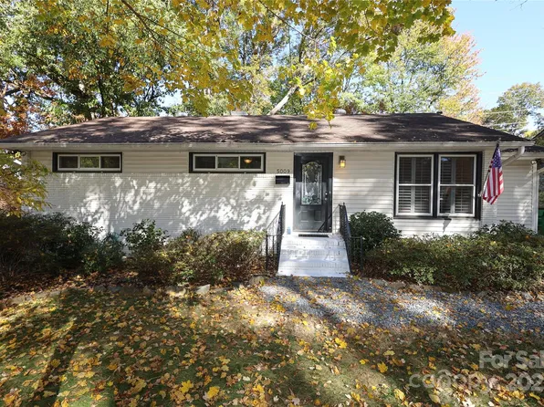 5009 Baylor Dr, Charlotte, NC 28210