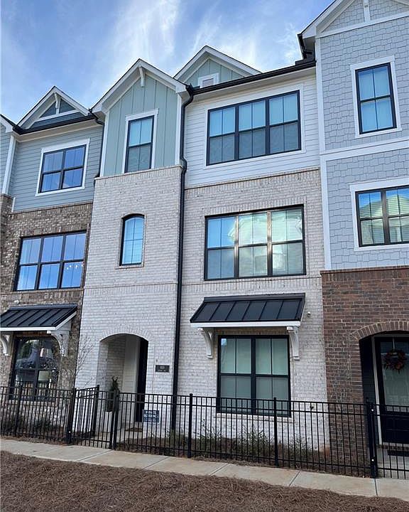 1st image of 525 Ashbury Dr #109