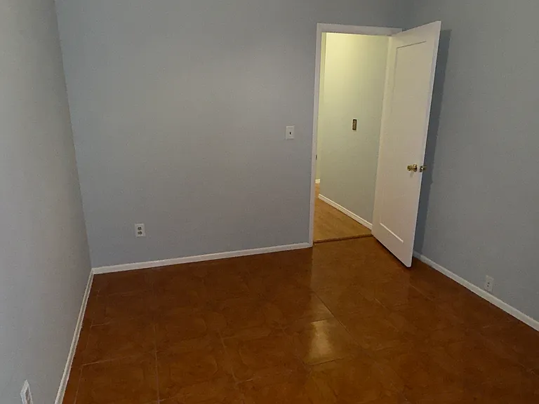 5858 Emerald Canyon Dr — Photo 12