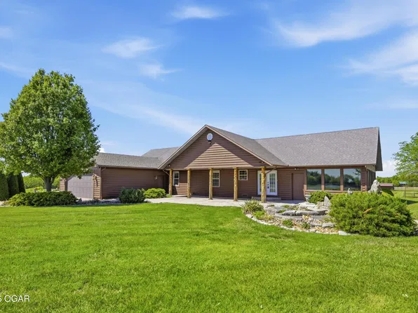 9617 County Ln #262, Carl Junction, MO 64834