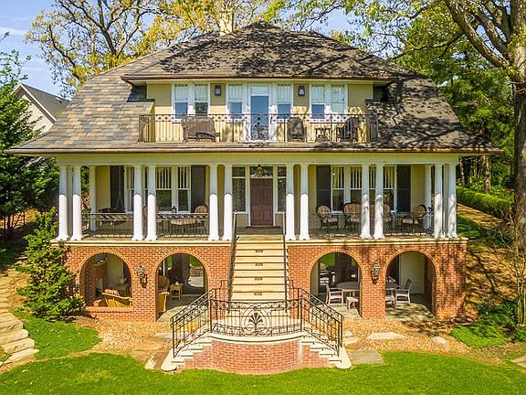 1658 Hillcrest Ave. EX MLS-4