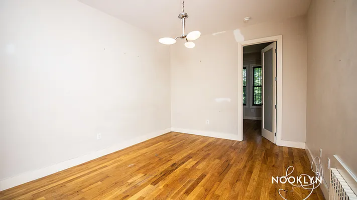 Rented by Nooklyn NYC LLC | media 13