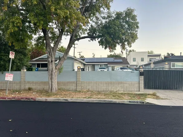16859 Hiawatha St, Granada Hills, CA 91344