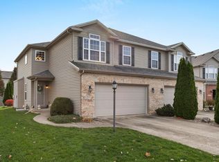 3925 Summer Sage Ct, Champaign, IL