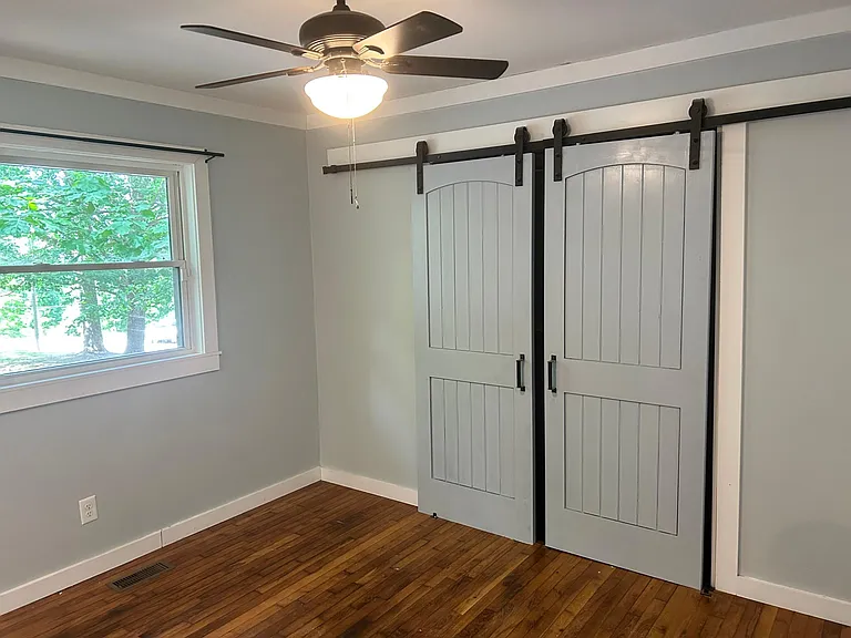 773 Semora Rd — Photo 28