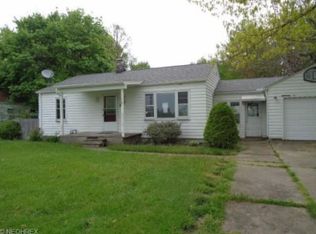 3219 Kneirim Dr, Lorain, OH 44053