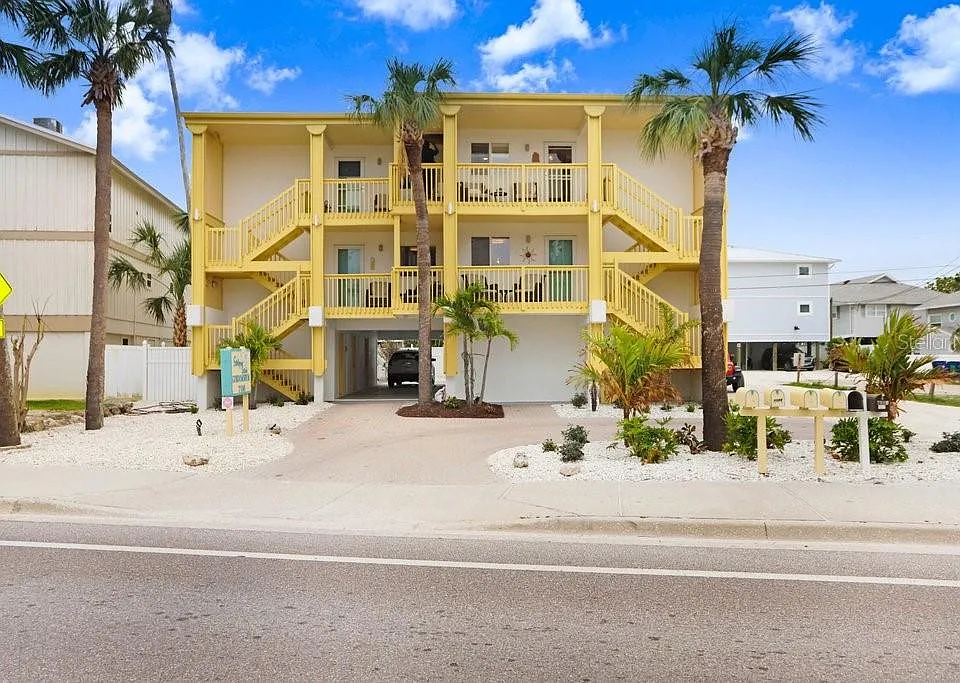 708 Gulf Blvd #A