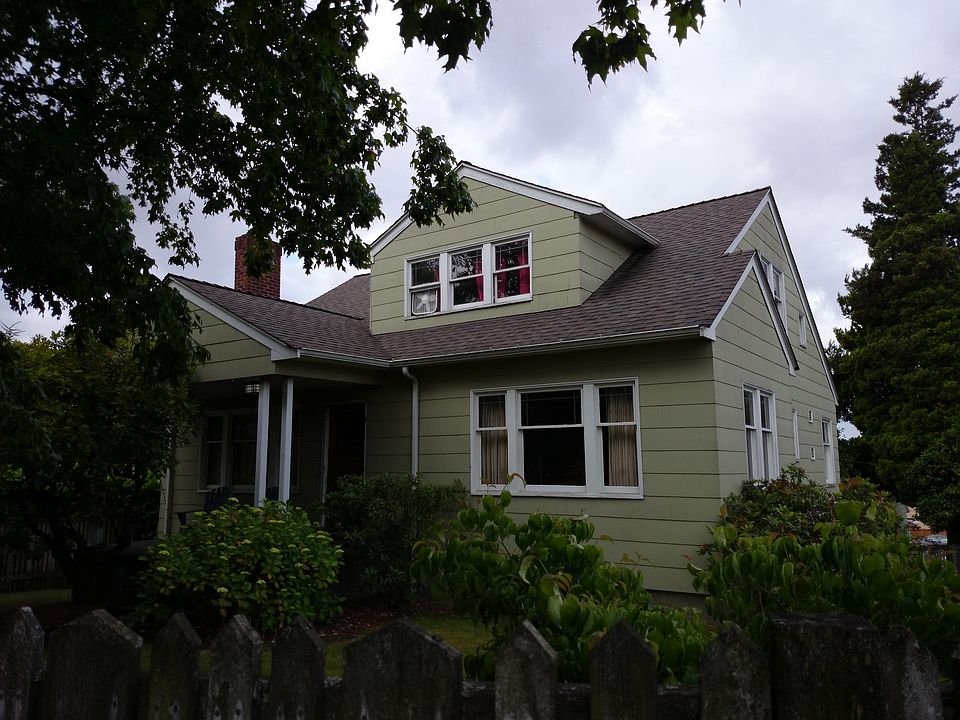 2nd image of 6403 Beacon Ave S