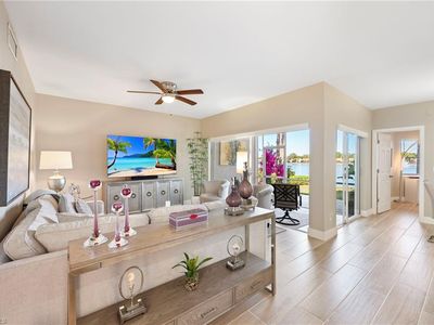 2761 Citrus Lake Dr #H-102, Naples, FL, 34109