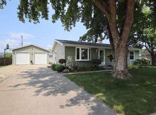 216 Chapleau St, Fond Du Lac, WI 54937