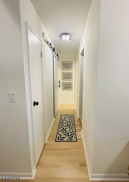 1 bed, 1.0 bath, $2,700 — Photo 4