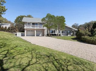 5 Upland Dr, Southampton, NY 11968