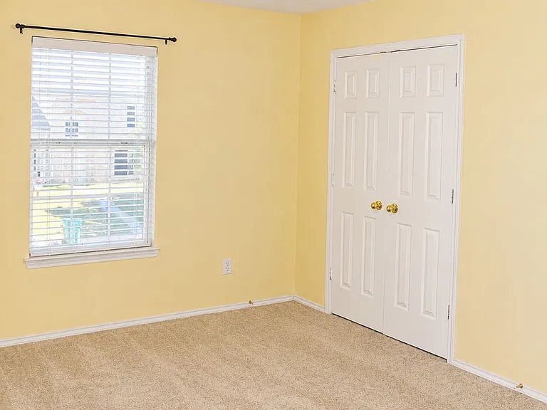 712 White Hawk Trl — Photo 34