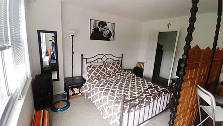 Rented by Metro Garden Realty NYC