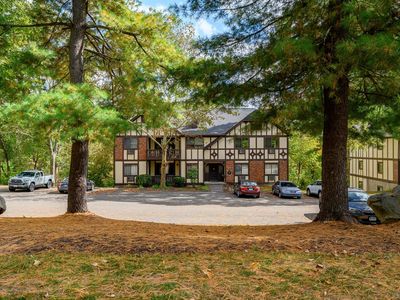 6 Essex Court #6, Brookfield, CT, 06804
