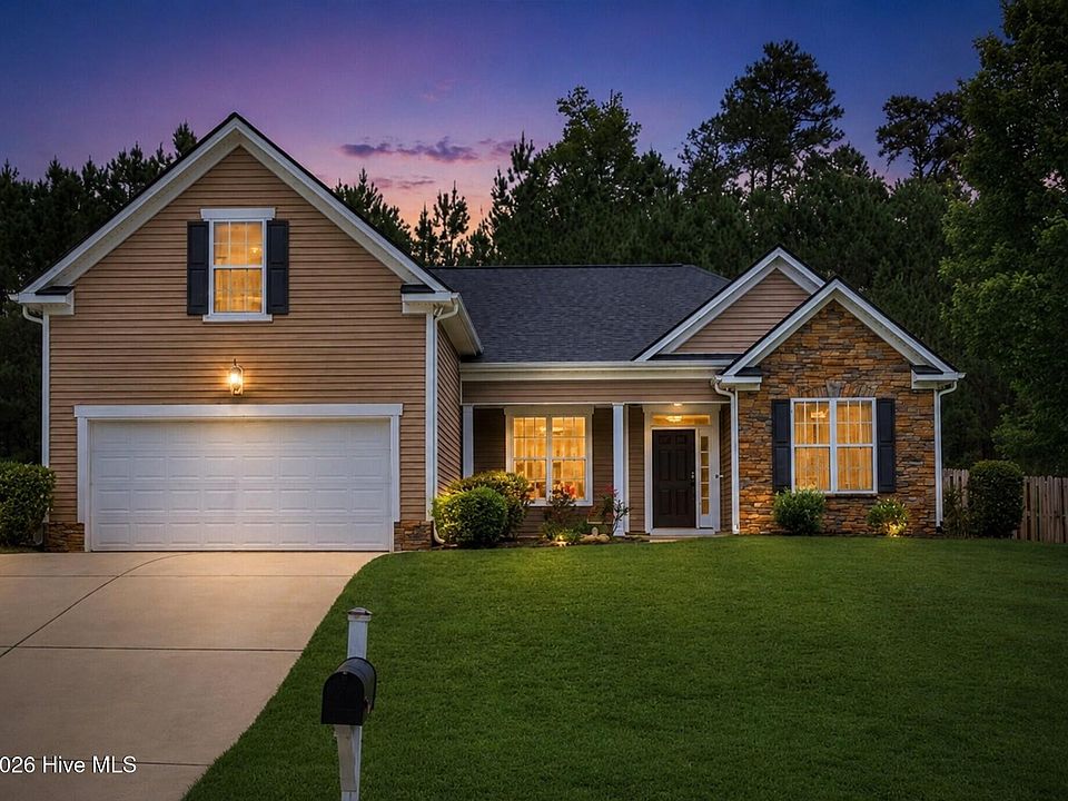1st image of 1039 Lancaster Way