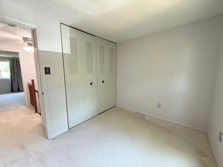 5519 Inverness Woods Ct — Photo 23
