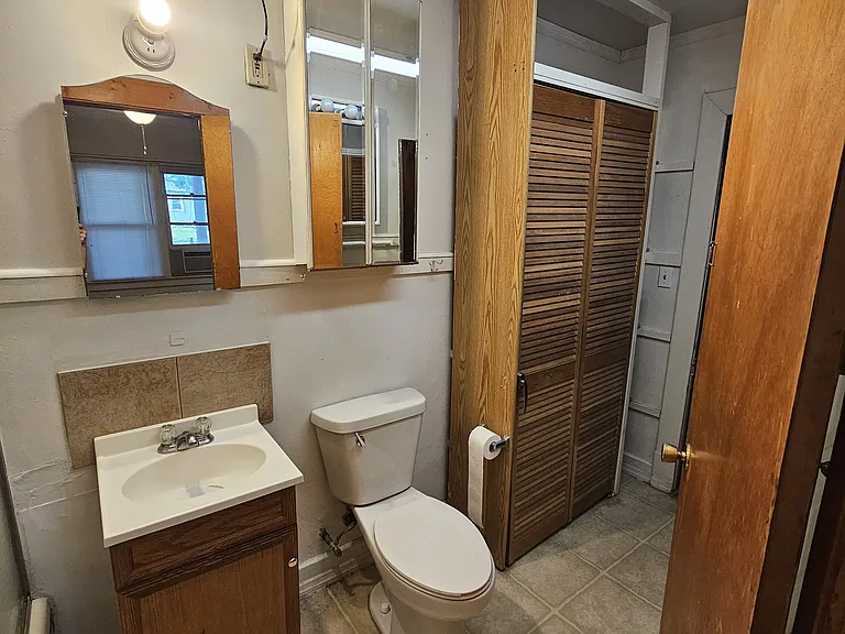 5220 Stockwell St #1 — Photo 9
