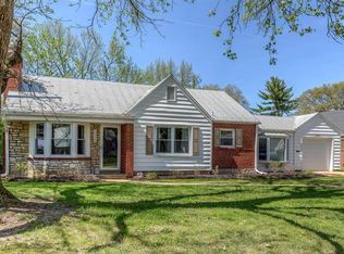 1535 Azalea Dr, Saint Louis, MO 63119