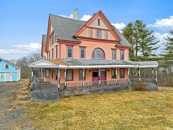 4th image of 1135 E Pittston Road