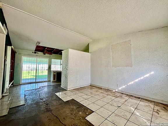 2nd image of 8607 WHITE STAR ST