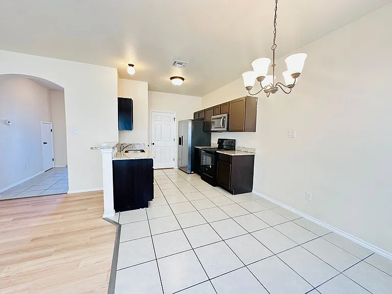 8711 Pensive Dr — Photo 6