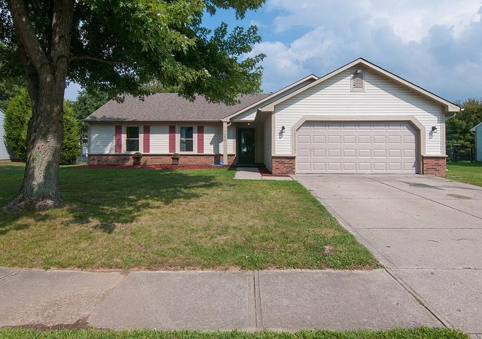 1st image of 1686 Fountain Lake Dr E