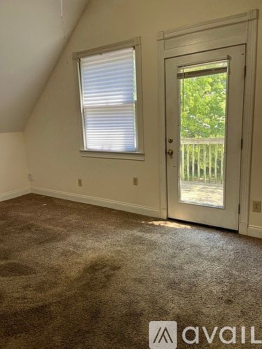 1st image of 438 Woodland Ave APT 2